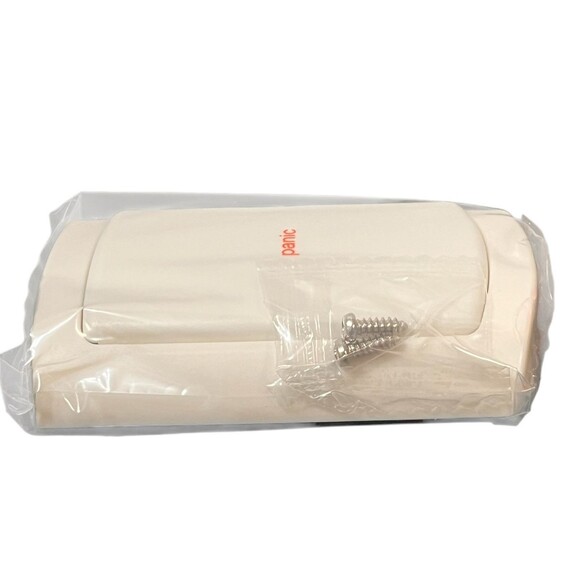 SimpliSafe Original Generation Extra Panic Button (PB1000) - BRAND NEW - Picture 6 of 14